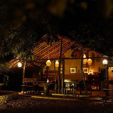 River Glamping By Gaga Bees Udawalawe Εξωτερικό φωτογραφία