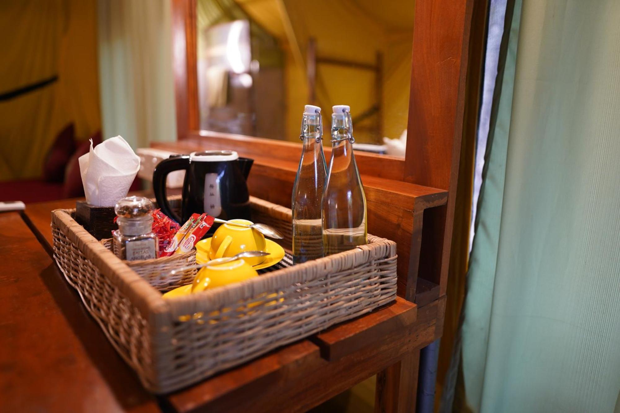 River Glamping By Gaga Bees Udawalawe Εξωτερικό φωτογραφία