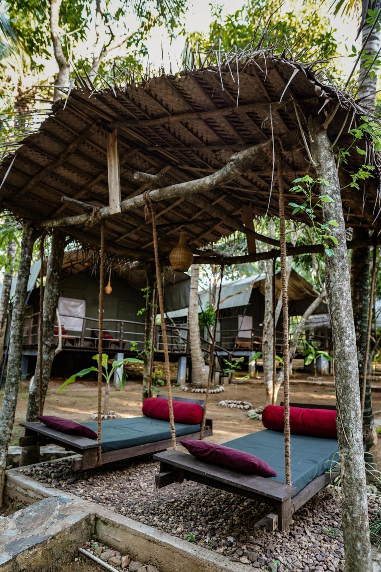River Glamping By Gaga Bees Udawalawe Εξωτερικό φωτογραφία