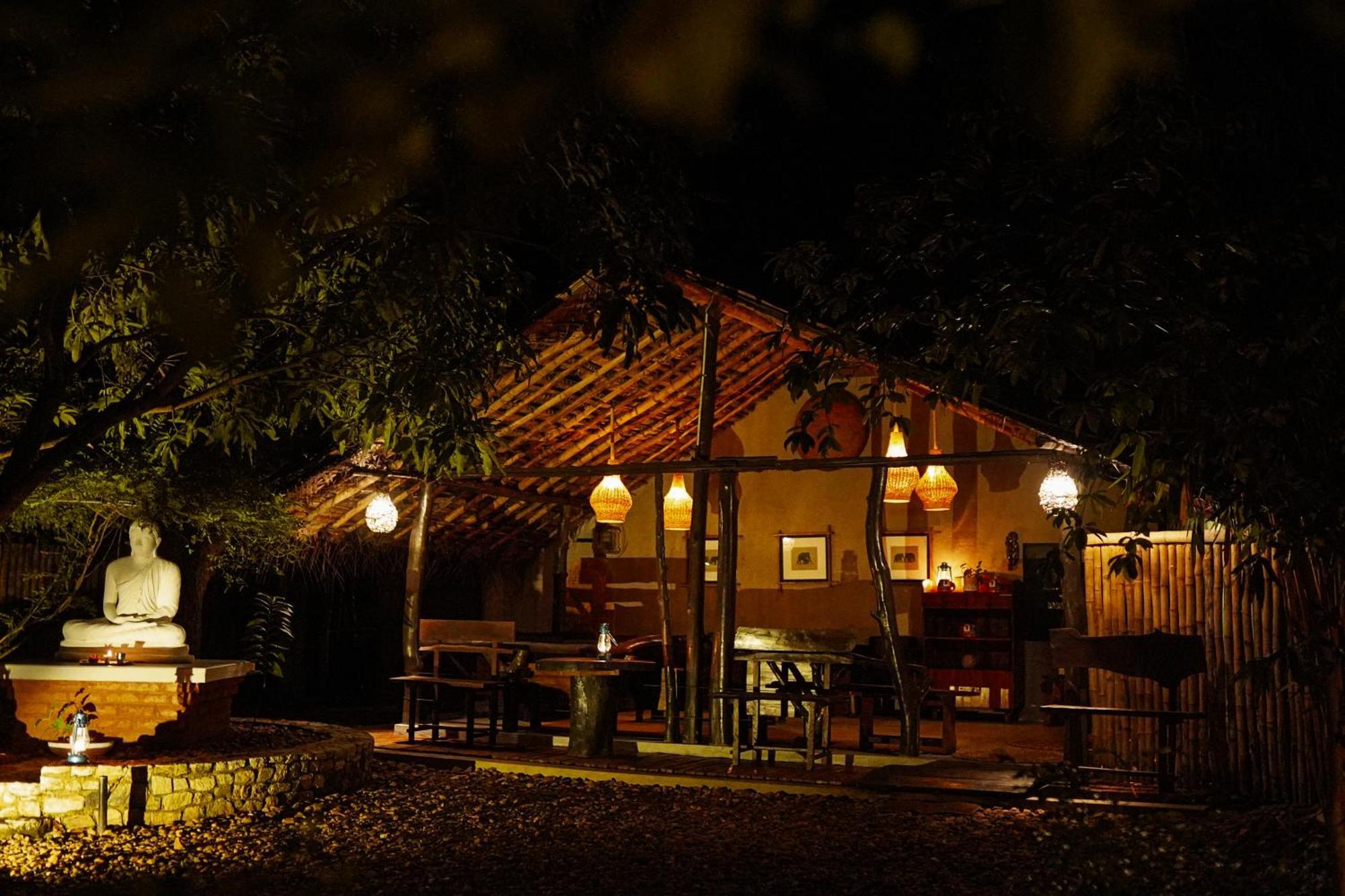 River Glamping By Gaga Bees Udawalawe Εξωτερικό φωτογραφία
