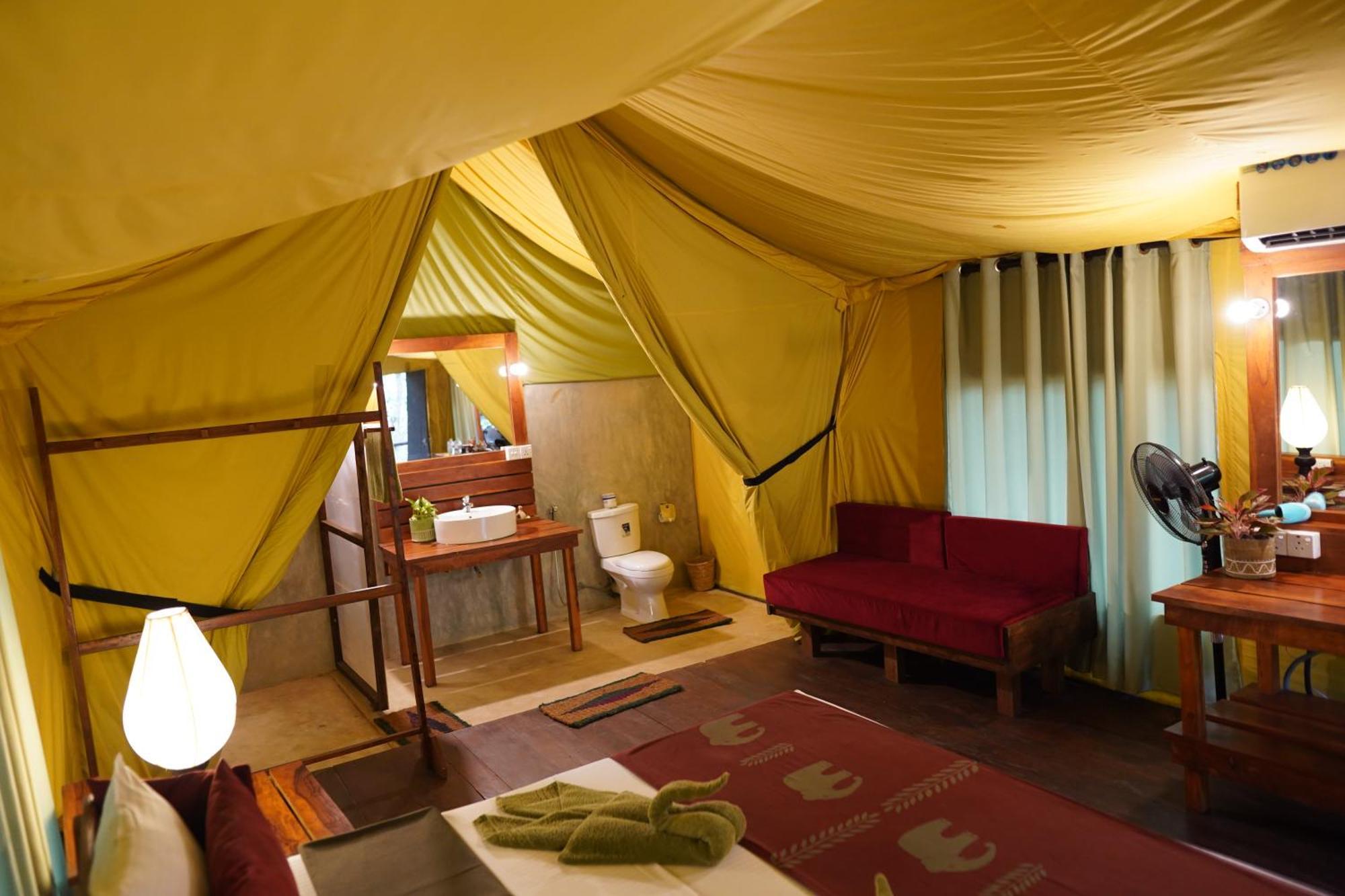River Glamping By Gaga Bees Udawalawe Εξωτερικό φωτογραφία
